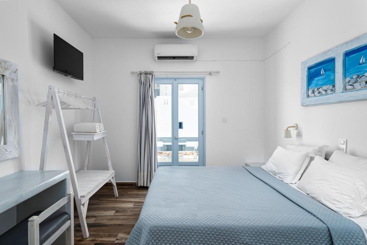 Hotel Iris 纳乌萨 外观 照片